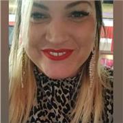 Laureanda in psicologia, offre lezioni private di italiano, matematica e materie umanistiche